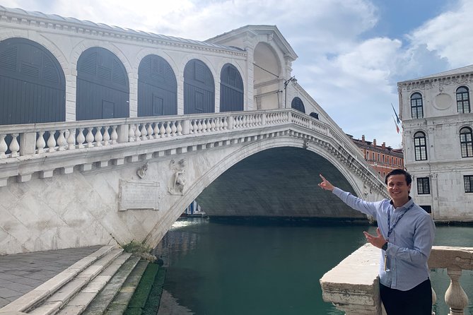 The Secret Venice + Cicheti & Wine Private Tour - Why this private Venice tour pairs history with cichetti