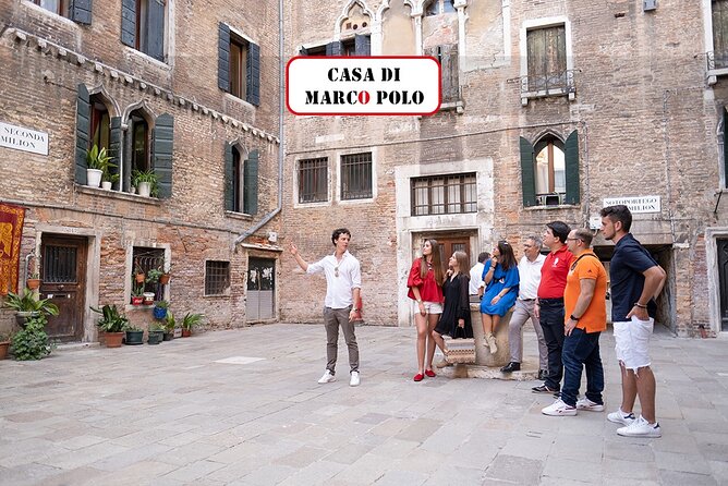 Unusual Venice Walking Tour through Rialto & Gondola Experience - St. Mark’s Basin, Palazzo Ducale Views, and the Bridge of Sighs Angle