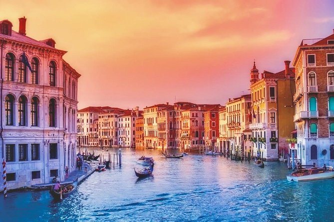 Venice: 30 min private Gondola Ride with Guide - Price and logistics: why this can feel fair, or feel painful