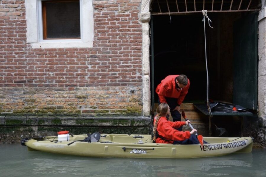 Venice: 60' Quick Kayak Tour of Venice with guide - Should You Book This 60-Minute Venice Kayak Tour?