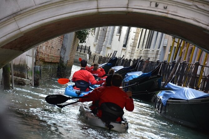 Venice: 60' Quick Kayak Tour with guide - Sustainable tourism on the water, in plain terms