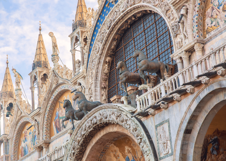Venice: Basilica and Doge's Palace Priority Ticket and Tour - The “big walking” reality: stairs and heat