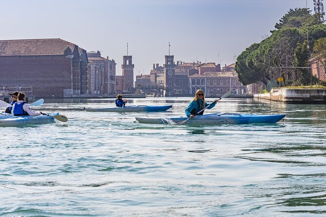 Venice Beginner's Kayak Tour: train & visit the Medieval Arsenal - Why this Venice Beginner Kayak format works