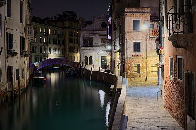 Venice by Night: Highlights & Hidden Gems Tour - Stop 6: Basilica Dei Santi Giovanni e Paolo (San Zanipolo), Doge tombs and stained glass