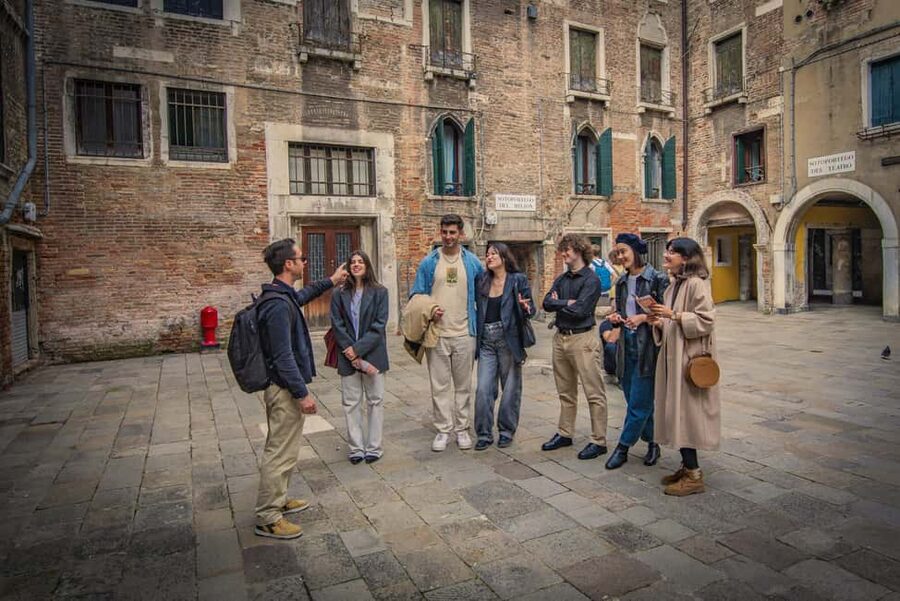 Venice: Byzantine Tour and Skip-the-Line St Mark's Basilica - Piazza San Marco first, because the clues start here