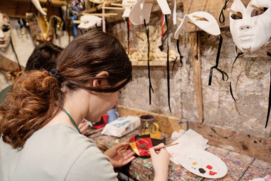 Venice: Carnival Mask Decoration Class at Casanova Prisons - Key highlights not to miss