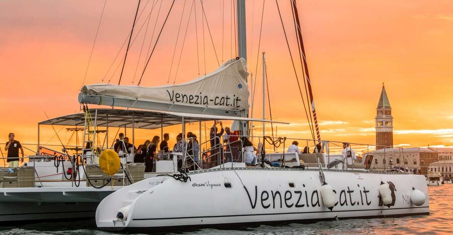 Venice: Catamaran Sunset Jazz Cruise with Aperitivo - The boat experience: space, deck lounging, and simple rules