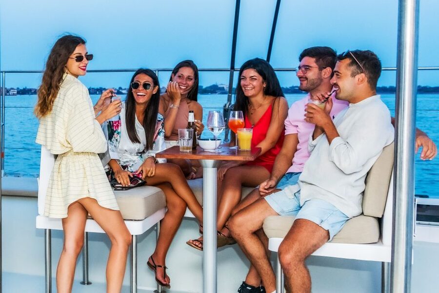 Venice: Catamaran Sunset Jazz Cruise with Aperitivo - Should you book this Venice sunset jazz cruise?