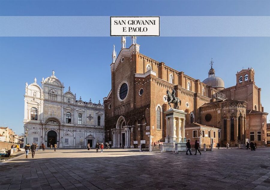 Venice: City Center Historical Guided Walking Tour - The Rialto Bridge Moment: Panoramas and the Bridge Story