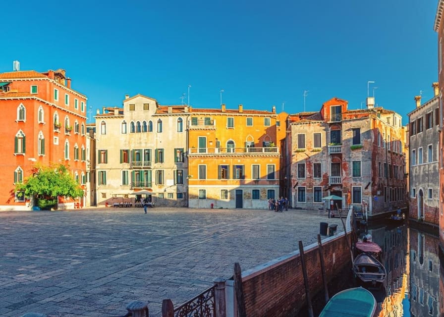Venice: City Highlights and Hidden Gems Walking Tour - Using the app after the walk, how to keep the momentum
