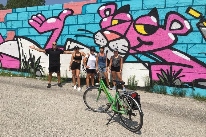 Venice Countryside Bike Tour - Stop in La Malcontenta: Villa Foscari from the outside (Palladio-style)