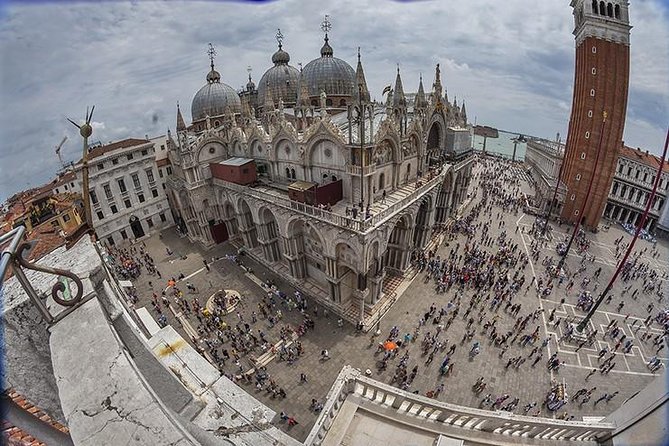 Venice Deluxe Tour - Doge’s Palace: Halls of Power and the Prison Story