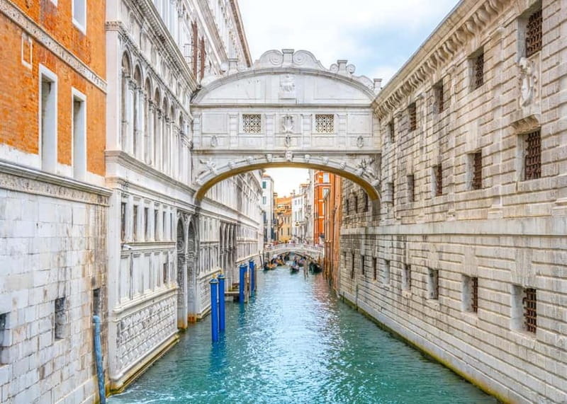 Venice: Doge Palace, San Marco Basilica & Rialto Bridge - St Mark’s Basilica: five domes, gold mosaics, and what the guide helps you see