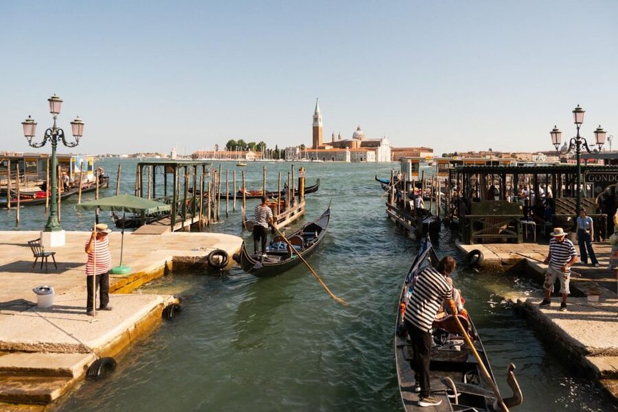 Venice: Doge's Palace and Basilica Tour with Gondola Ride - FAQ