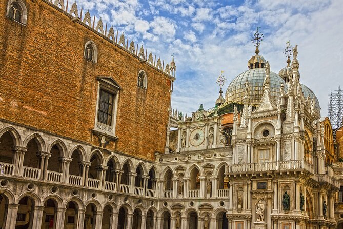 Venice: Doge's Palace and St. Mark's Basilica Fast Access Tour - St Mark’s Basilica: skip the line, but respect the 15-20 minute rule