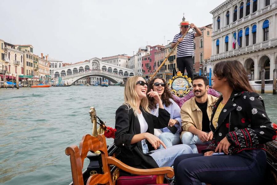 Venice: Doge's Palace and St Mark's Tour with Gondola Ride - Piazza moments and the Campanile photo stop