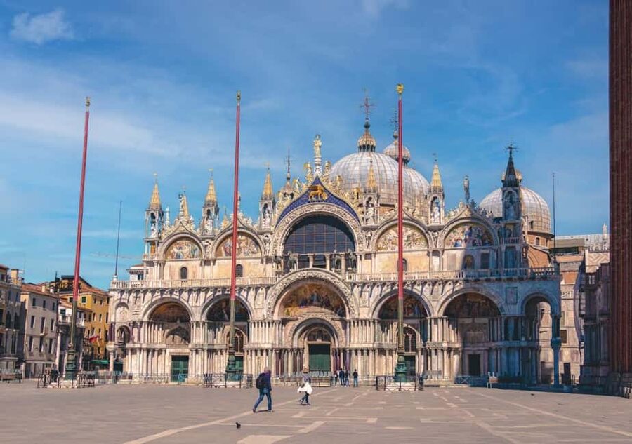 Venice: Doge's Palace and St Mark's Tour with Gondola Ride - Price and value: why $46 can feel fair here