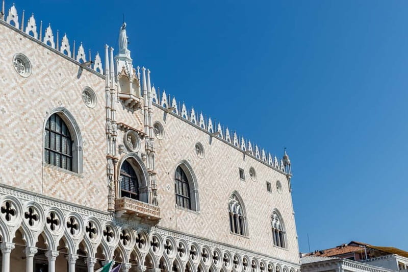 Venice: Doge's Palace, St Mark's Basilica, and Pala d'Oro - Doge’s Palace: Sala del Maggior Consiglio and the politics of the Republic