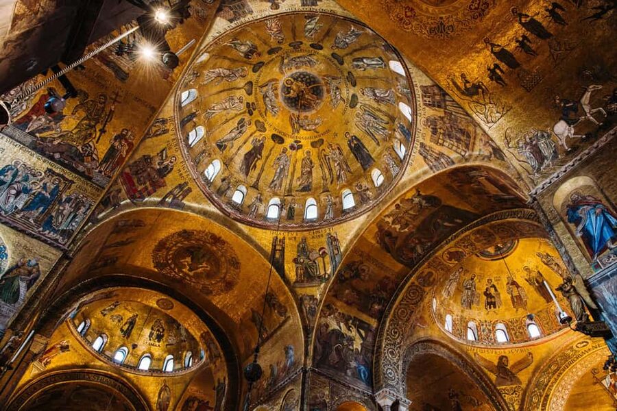 Venice: Doge's Palace & St Mark's Tour with Upgrade Option - Choosing the right departure time, with the 8AM early entry being the big deal