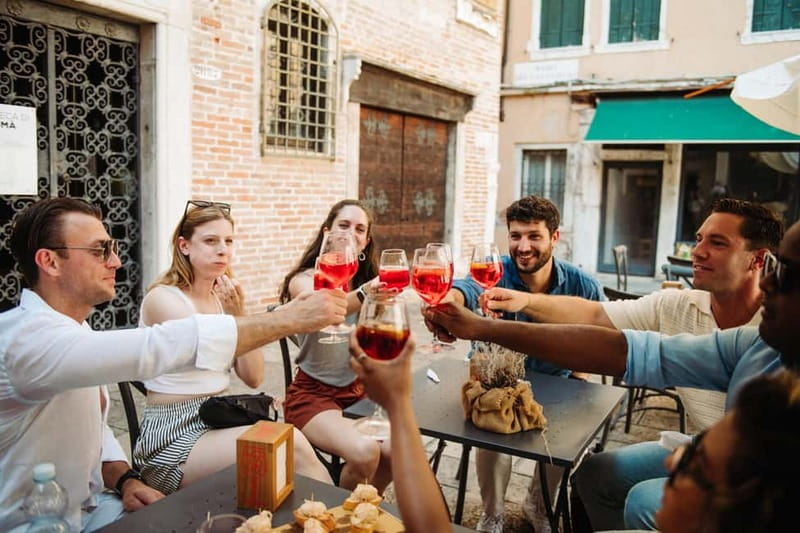 Venice: Eat & Drink Like a Local – Evening Cicchetti Tour - Drinks Matter Here: Spritz, Prosecco, Wine, and Non-Alcoholic Swaps