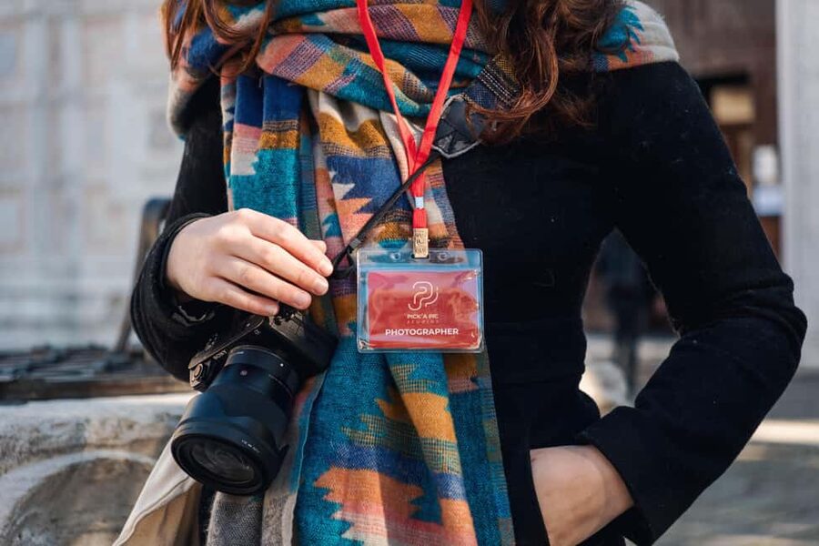 Venice: Exclusive Photoshoot in Hidden Locations - Where You Meet in Venice: Accademia or Santa Lucia