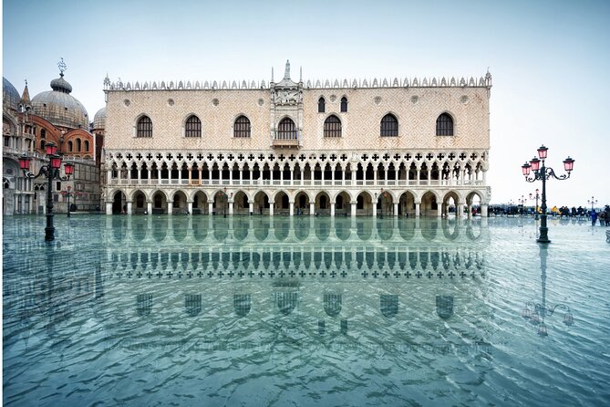 Venice for First-Timers: Essential Private Tour - 80 cm vs 140 cm: Why Some Streets Stay Dry and Others Don’t