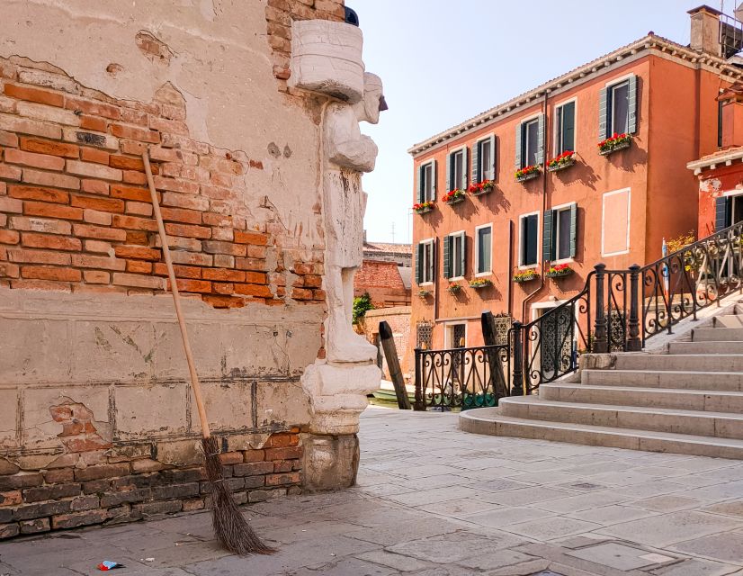 Venice: Ghetto Highlights and Cannaregio Walking Tour - Timing, Route, and Walking Reality in Cannaregio