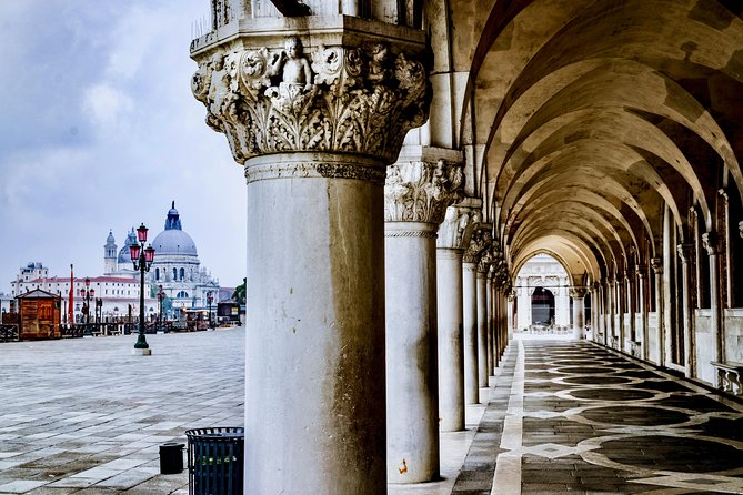 Venice Gondola ride with Skip the Line Doge's Palace tour - What you’ll see, step by step, inside the Palace