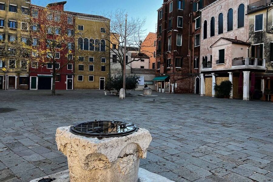 Venice: Guided Tour of the Jewish Ghetto and Synagogue Visit - Understanding the Ghetto within the Venetian Republic
