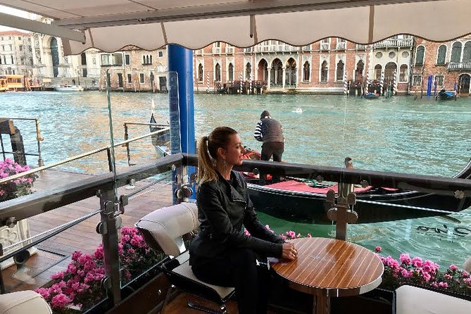 Venice Hidden Gems and Secrets Tour with a Local in Small Group - Squero di San Trovaso Outside: How Gondolas Really Fit In