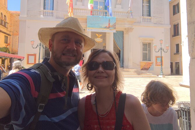 Venice: Holy Heist Self-Guided Adventure & Walking Game - Crowds, construction, and picky location clues