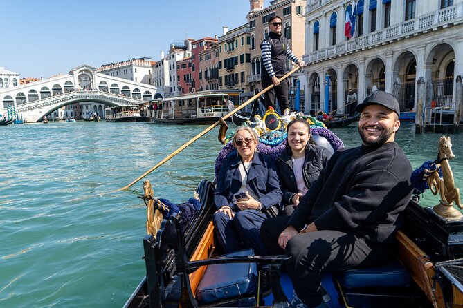 Venice in A Day: St Mark's Basilica, Doge's Palace & Gondola Ride - St. Mark’s Basilica: skip the line and read the gold