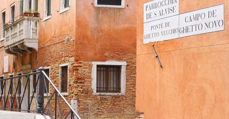 Venice: Jewish Ghetto Walking Tour with Synagogue Visits - Where the Venetian Jewish Ghetto story lives, not just where it’s explained