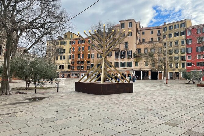 Venice: Jewish Ghetto Walking Tour with Synagogues Visit - How Napoleon’s Changes Show Up in the Streets Today