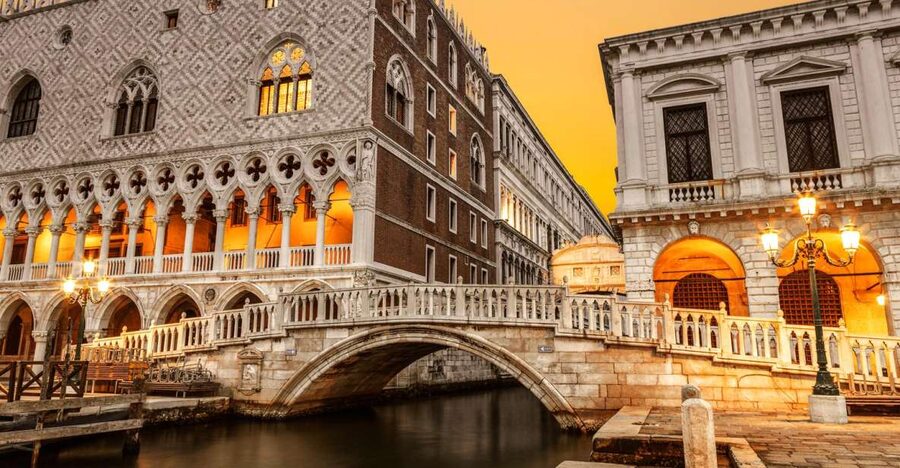 Venice: Lords of the Night Prison’s Palace Cells & Tortures - Casanova in Venice: arrest and the jailbreak story that links it all