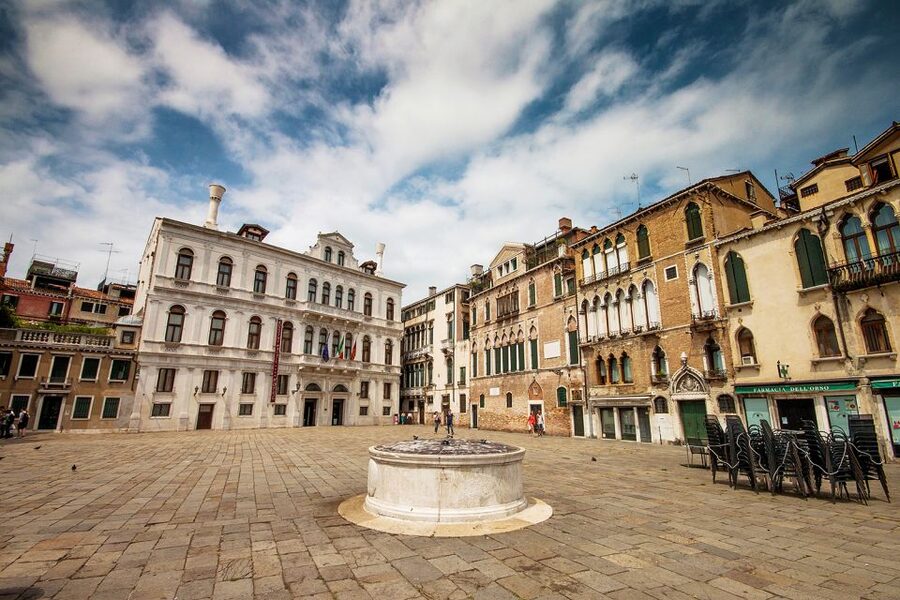 Venice: Morning Walking Tour - Headsets and pacing: why you’ll probably hear every word
