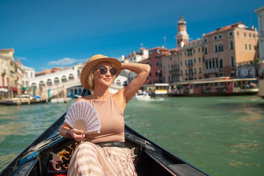 Venice: Off the Beaten Path Private Gondola Ride - A Real Itinerary, Stop-by-Stop, With What You Should Notice