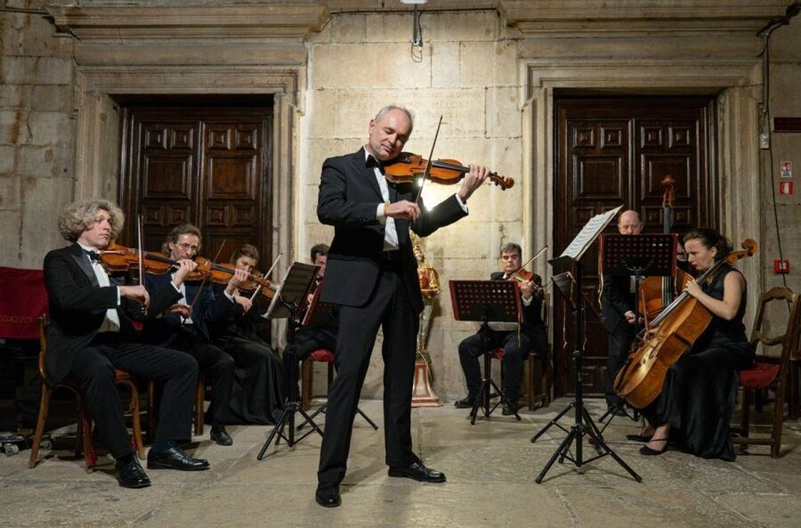 Venice: Opera Concert at Casanova Prisons in St. Mark Square - What Happens Before the Music Starts in the Council Hall