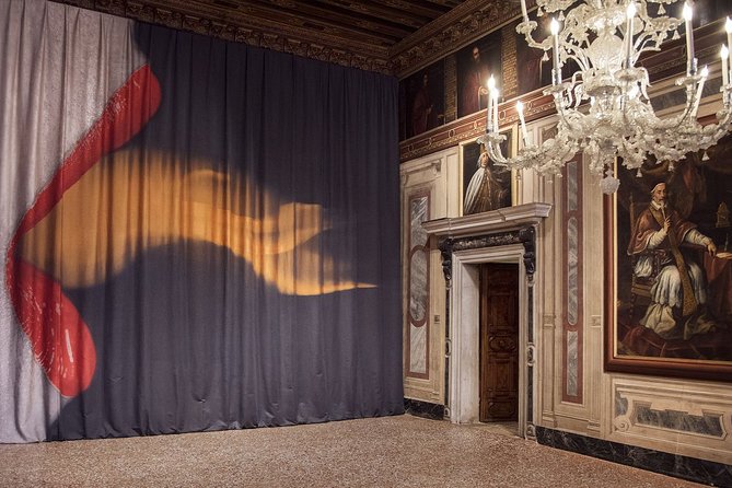 Venice Palazzo Mocenigo: History of Textile, Costume and Perfume - Temporary displays: what to expect day to day
