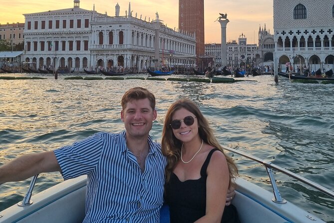 Venice : Private Boat Tour of the Venice Lagoon - Small Island Views Toward St. Mark’s and Bacino S. Marco