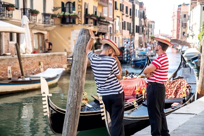 Venice Private Gondola Ride: Explore Hidden Canals and Sights - How much does the gondolier really talk, and is English reliable?