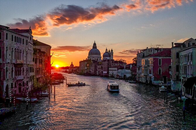Venice Private Walking Tour with a Local - Private means you can stop anytime and tailor the route mid-walk