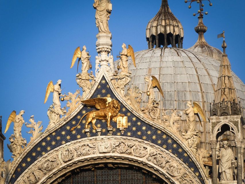 Venice: Religion Walking Tour with Doge’s Palace Tickets - First stop: Finding your way to Calle Larga de l’Ascension
