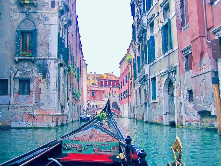 Venice: Romantic Gondola tour and Dinner for two - Price and value at $520.29 per person