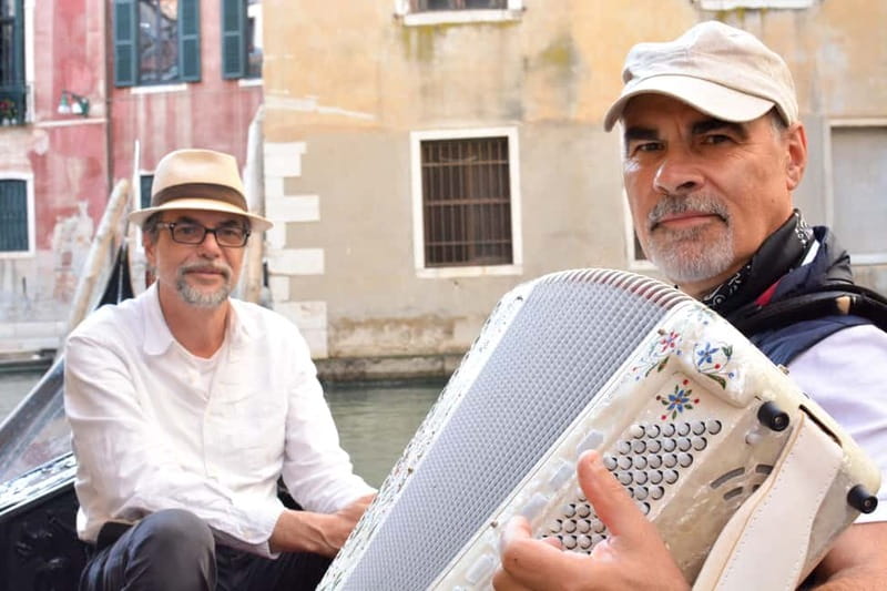 Venice: Romantic Shared Gondola Serenade on the Grand Canal - Why this gondola serenade combo feels different from the average ride