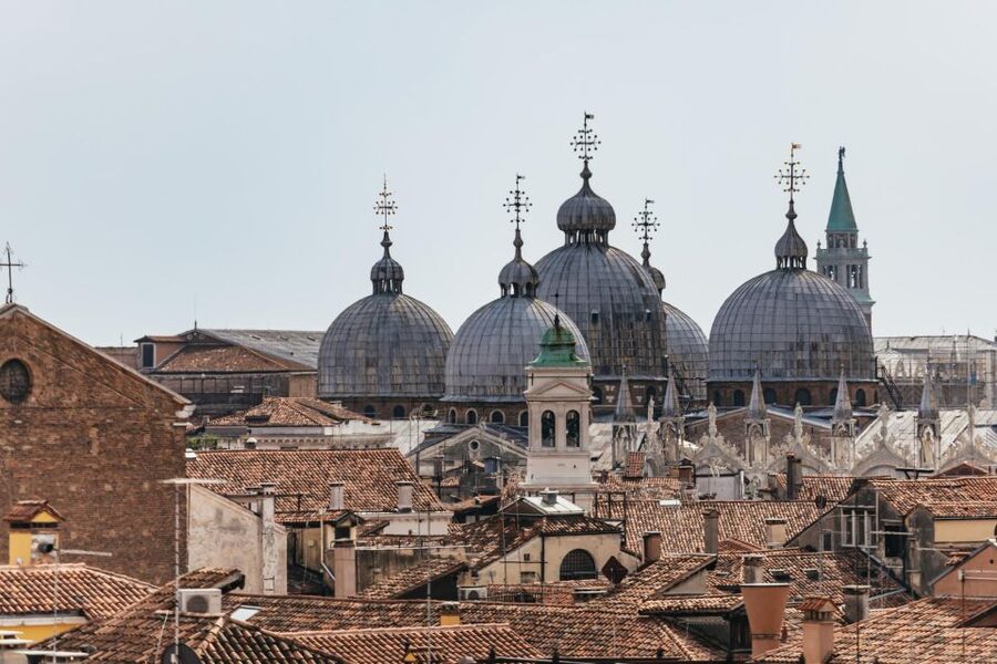 Venice: Rooftop Terraces Tour with Prosecco - Final Terrace Finish at Splendid Venice: Prosecco Over the Grand Canal