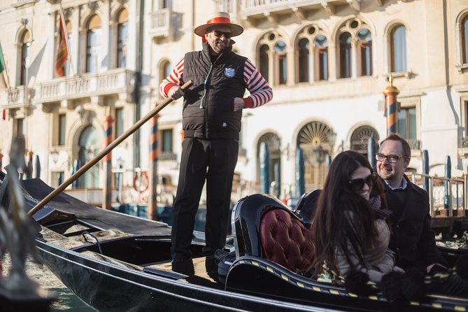 Venice's Icons: Basilica, Doge Palace, Rialto & Optional Gondola - Venice Gallery VR: A Modern Way to Understand Old Venice