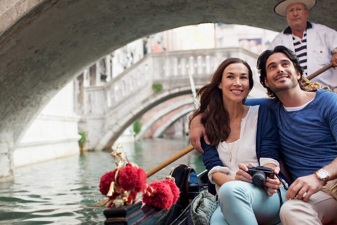Venice's Icons: Basilica, Doge Palace, Rialto & Optional Gondola - St. Mark’s Basilica: Dress Code, Security, and What the Guide Adds