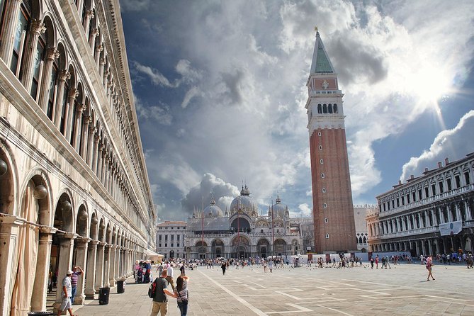 Venice Saint Mark's Basilica and gondola tour in the morning - Who should book this tour (and who might skip it)
