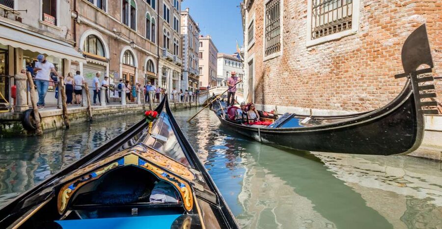 Venice: Shared Gondola Ride Across the Grand Canal - Canal Grande timing: iconic views, sometimes choppier water